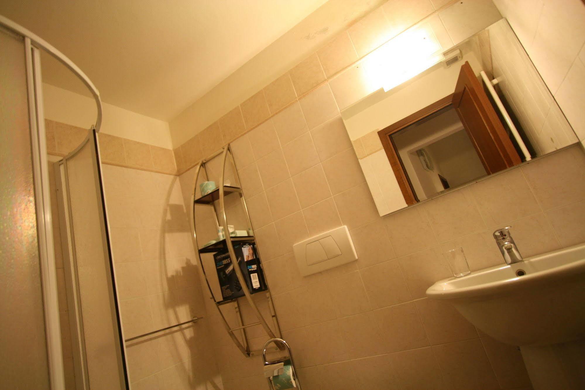 Affittacamere Firenze Apartments 2*